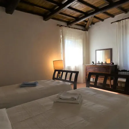 Scappo In Umbria, Casale Beatrice Villa *